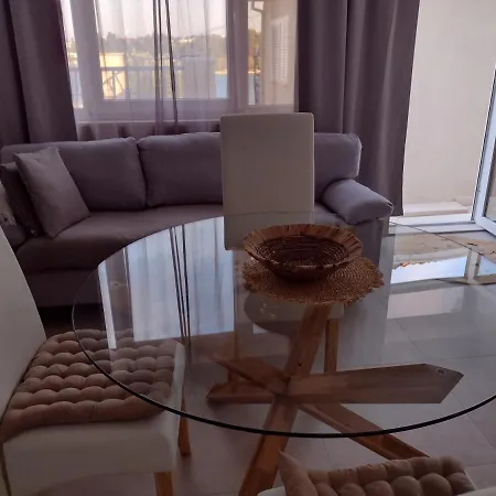 Apartament Petra *