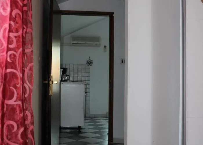 Petra Apartman *