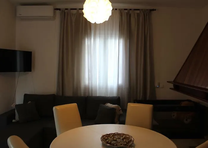 Petra Apartman *